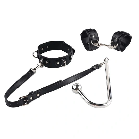 Beaded 5334 with Cuffs and Elegant Hook Collar Anal 0402